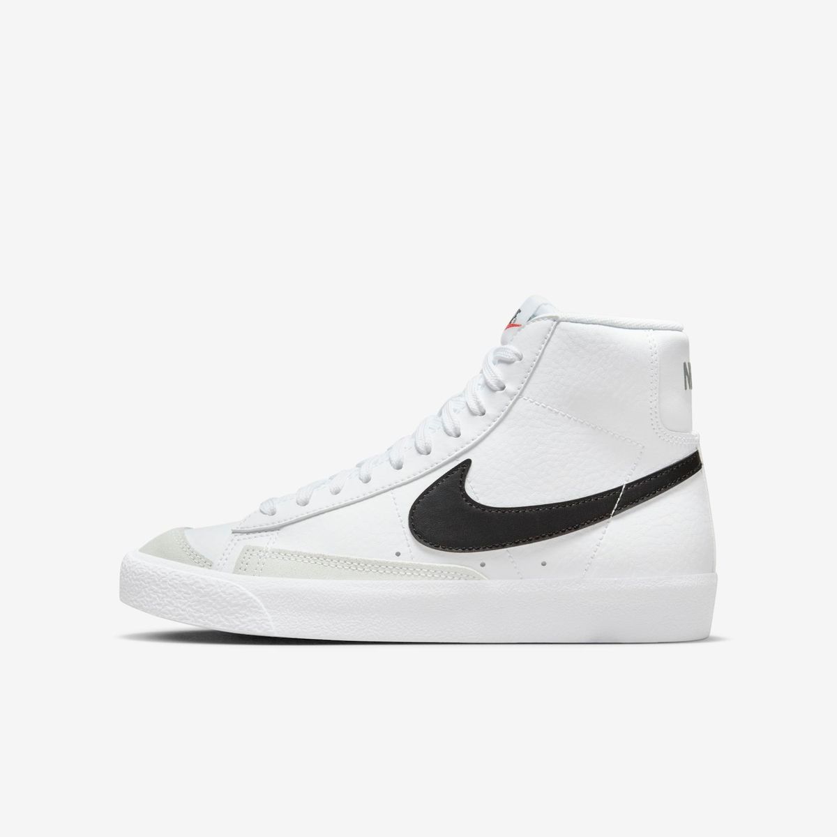 Nike 4